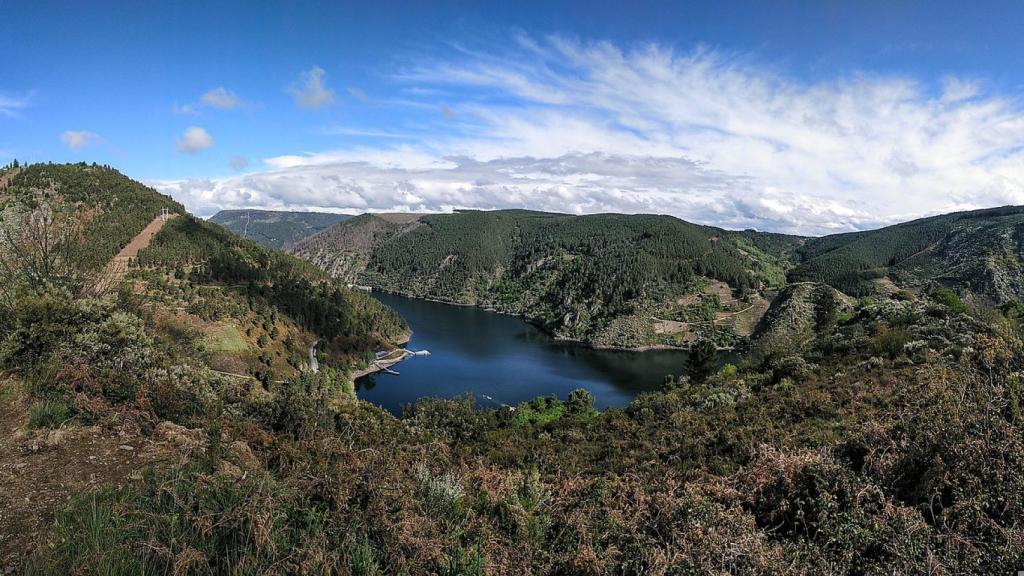 Imagen de un río de Galicia.