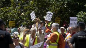 Varios pensionistas durante una concentración el pasado mes de junio.