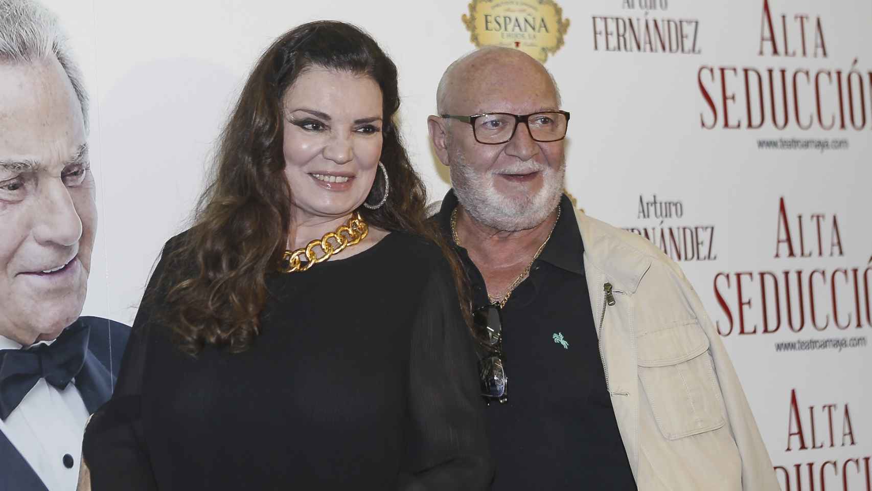 María José Cantudo junto al actor Pepe Ruiz en la presentación de 'Alta seducción' en 2017.