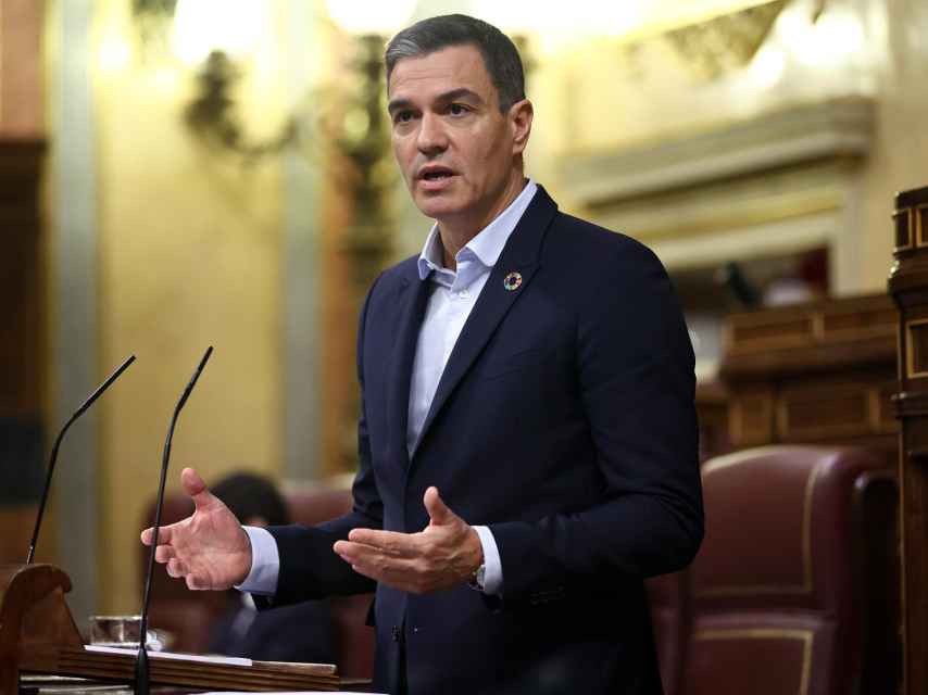 El presidente del Gobierno, Pedro Sánchez, interviene en la sesión de control al Ejecutivo en el Congreso, este jueves.