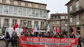 Jubilados y pensionistas de la CIG se movilizan en las siete ciudades gallegas.
