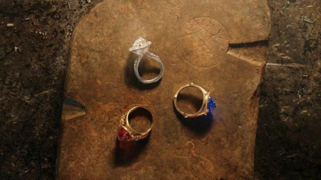 Fotograma del final de temporada de 'Los Anillos de Poder'.