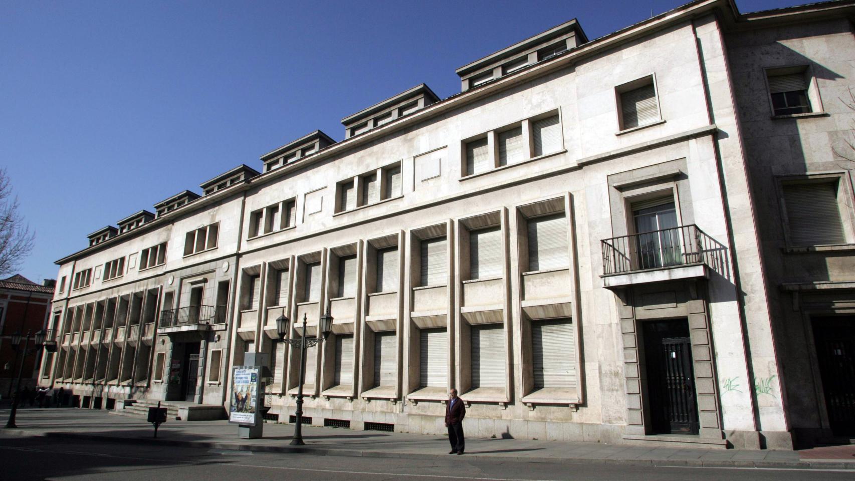 Imagen de archivo del Colegio El Salvador en Valladolid.