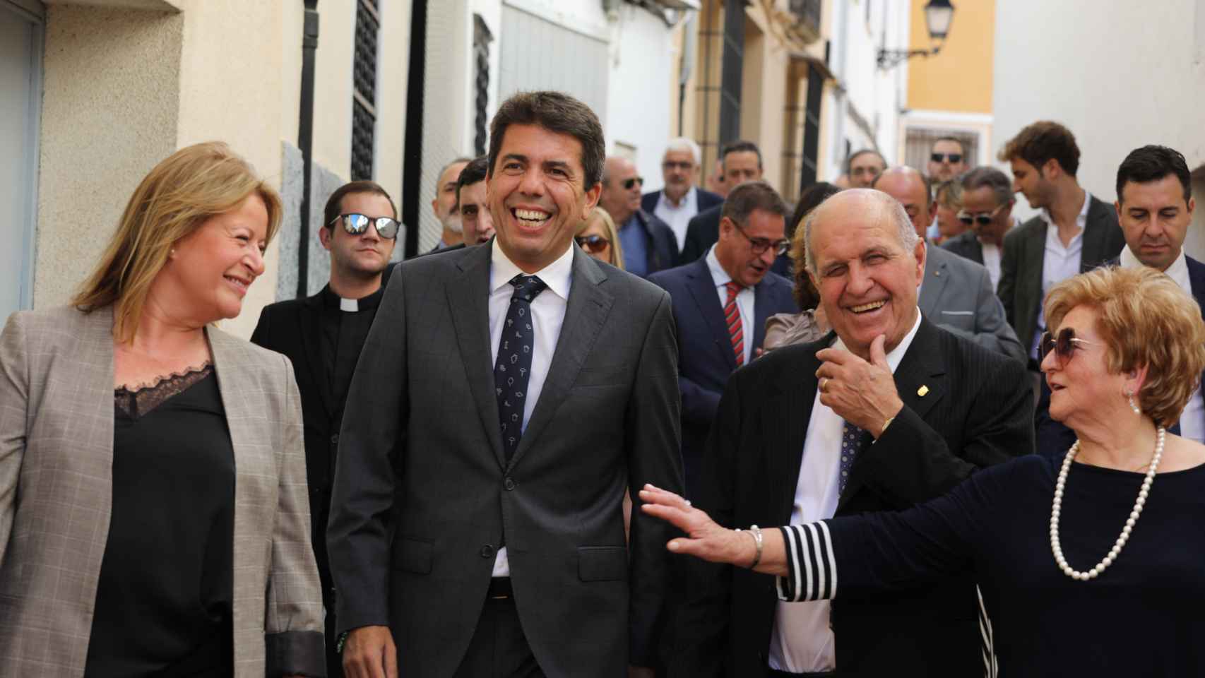 José Luis Segui con el presidente de la Diputación de Alicante, Carlos Mazón, este sábado.