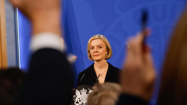 Liz Truss acaba con la paciencia de los 'tories': rebelión a bordo un mes después de llegar al cargo