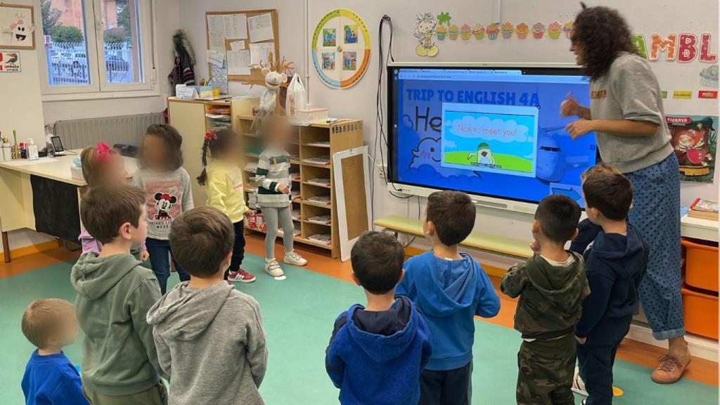 Alumnos en el CEIP Tierra de Pinares de Mojados