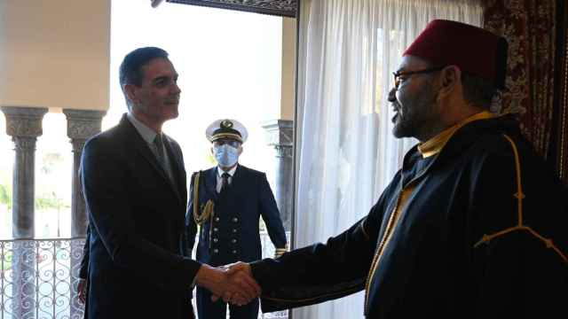 Pedro Sánchez, en su visita a Mohamed VI en Rabat, en abril de 2022.