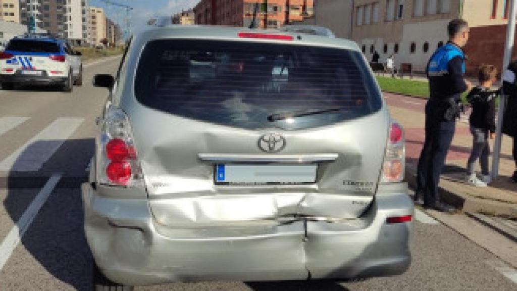 Estado en el que quedó uno de los vehículos tras el accidente en Burgos