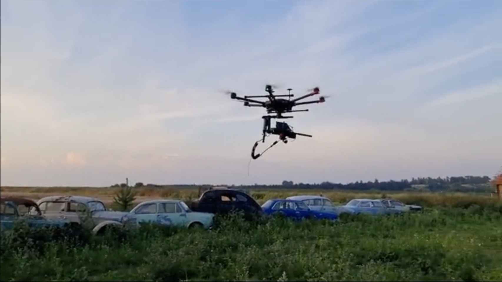Captura del vídeo en el que se le ve volando.