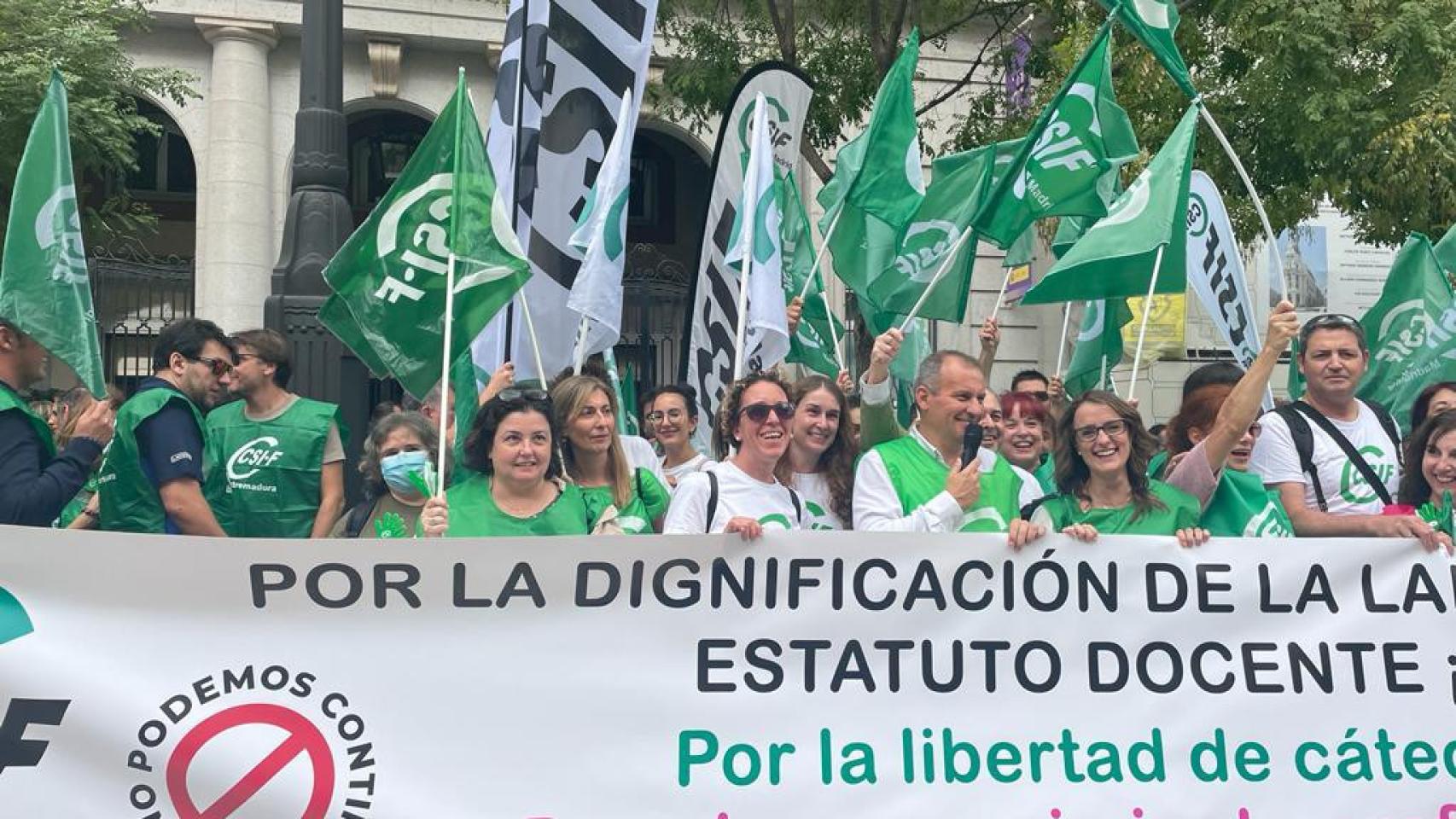 Concentración de los docentes en Madrid