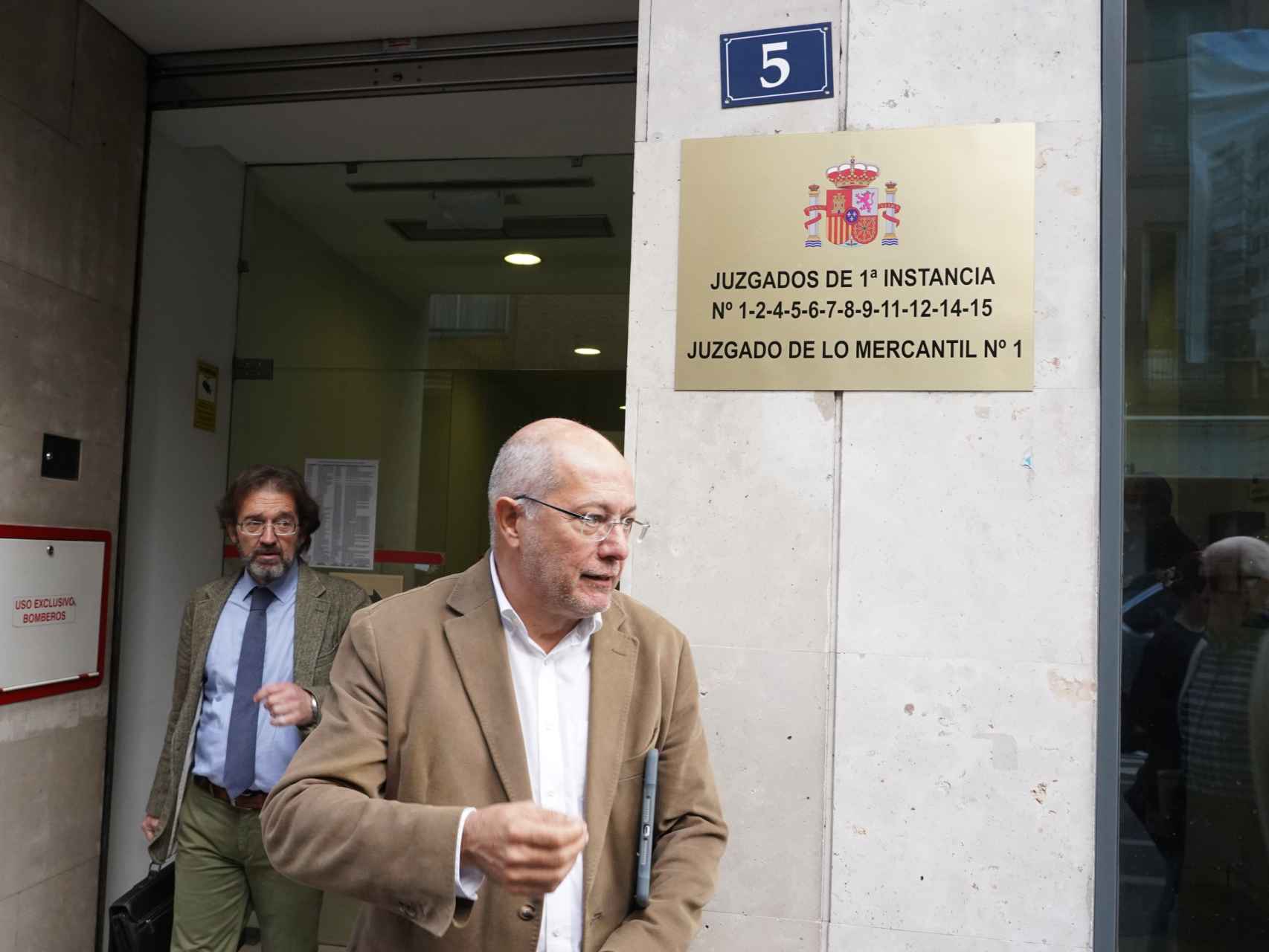 El procurador de Ciudadanos Francisco Igea a su salida del Juzgado de Primera Instancia número 2 de Valladolid, este miércoles.