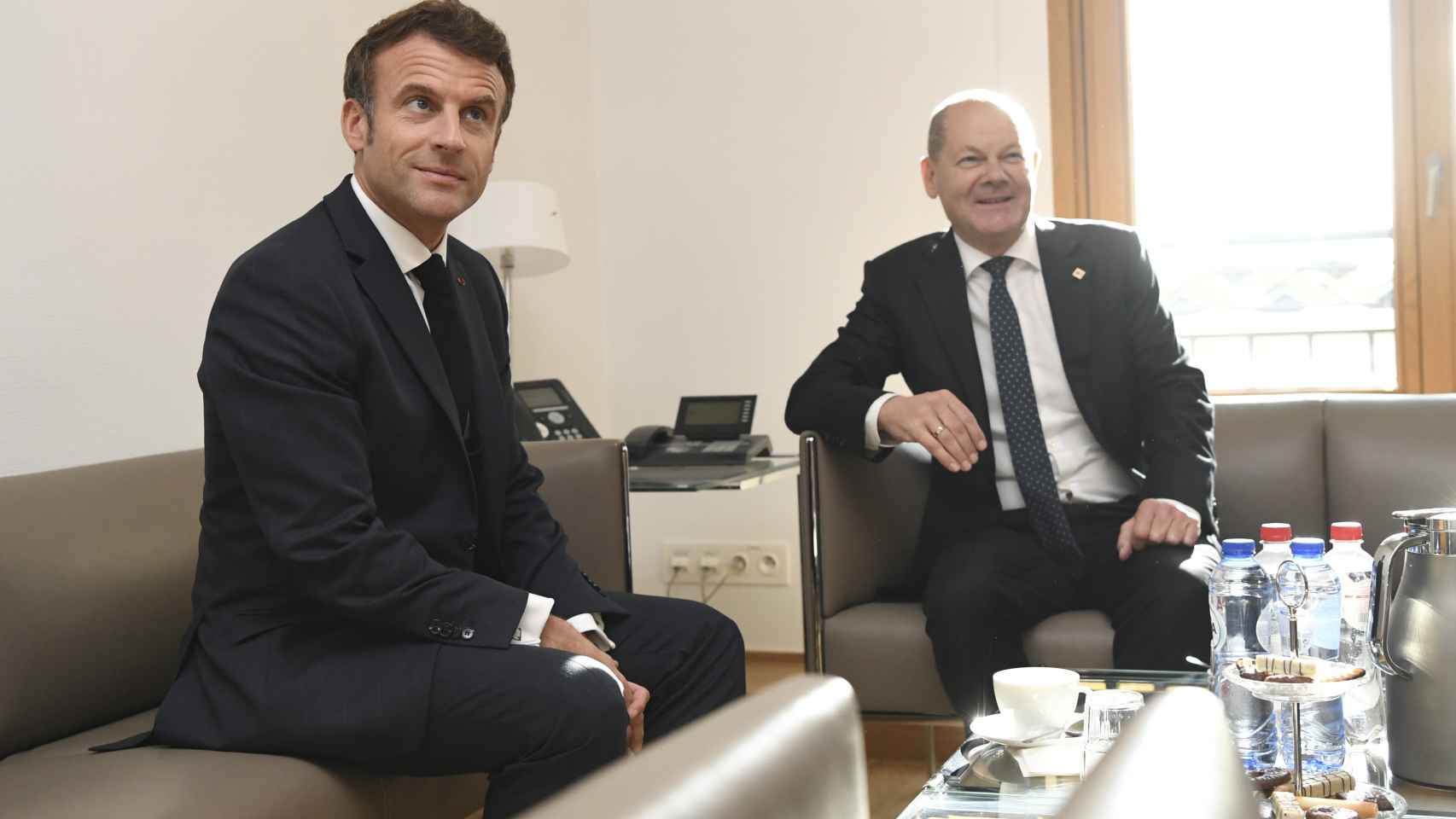 Emmanuel Macron y Olaf Scholz se han reunido antes del Consejo Europeo, pero su relación no funciona