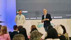 Emanuele Ricciotti, CEO de ClickAge y David Regades durante la apertura de Experiencia Grow Up en Vigo.