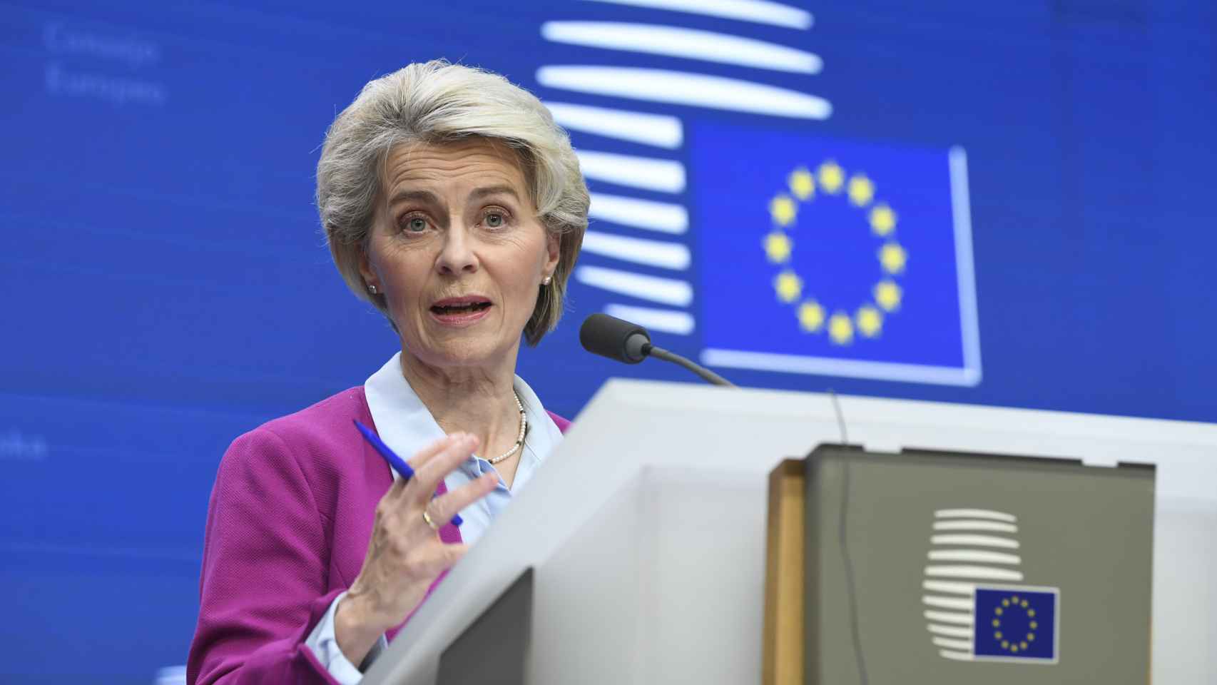 Ursula von der Leyen, durante la rueda de prensa final del Consejo Europeo