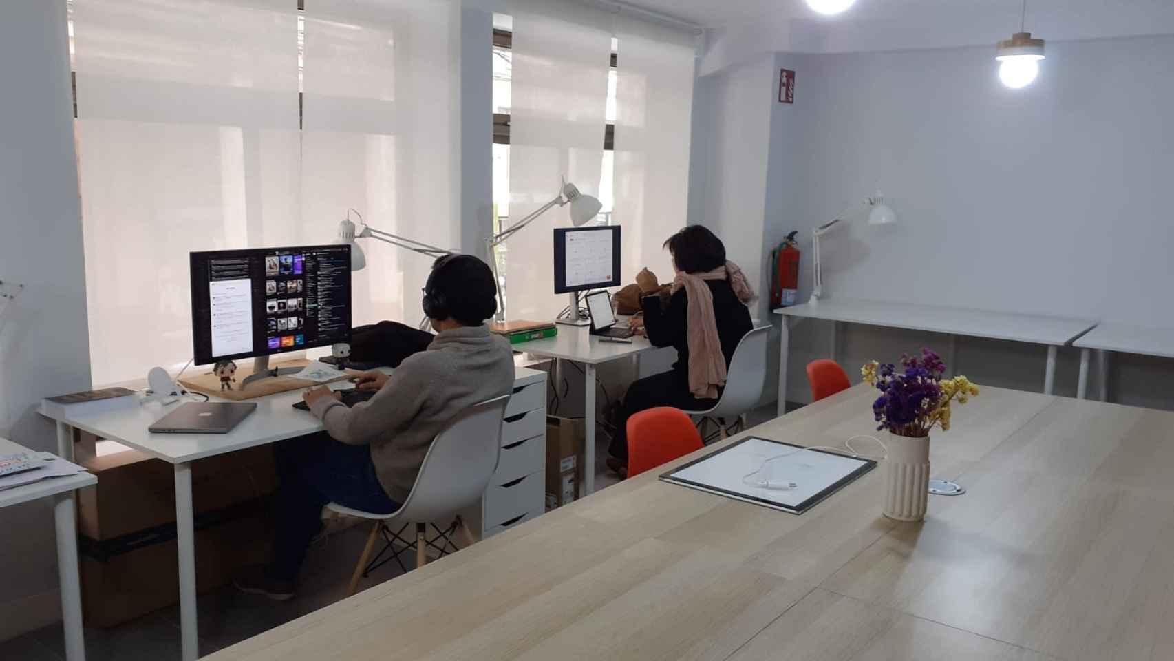 Interior de un espacio de coworking