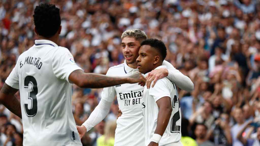 Militao, Rodrygo y Valverde celebran un gol ddel Real Madrid