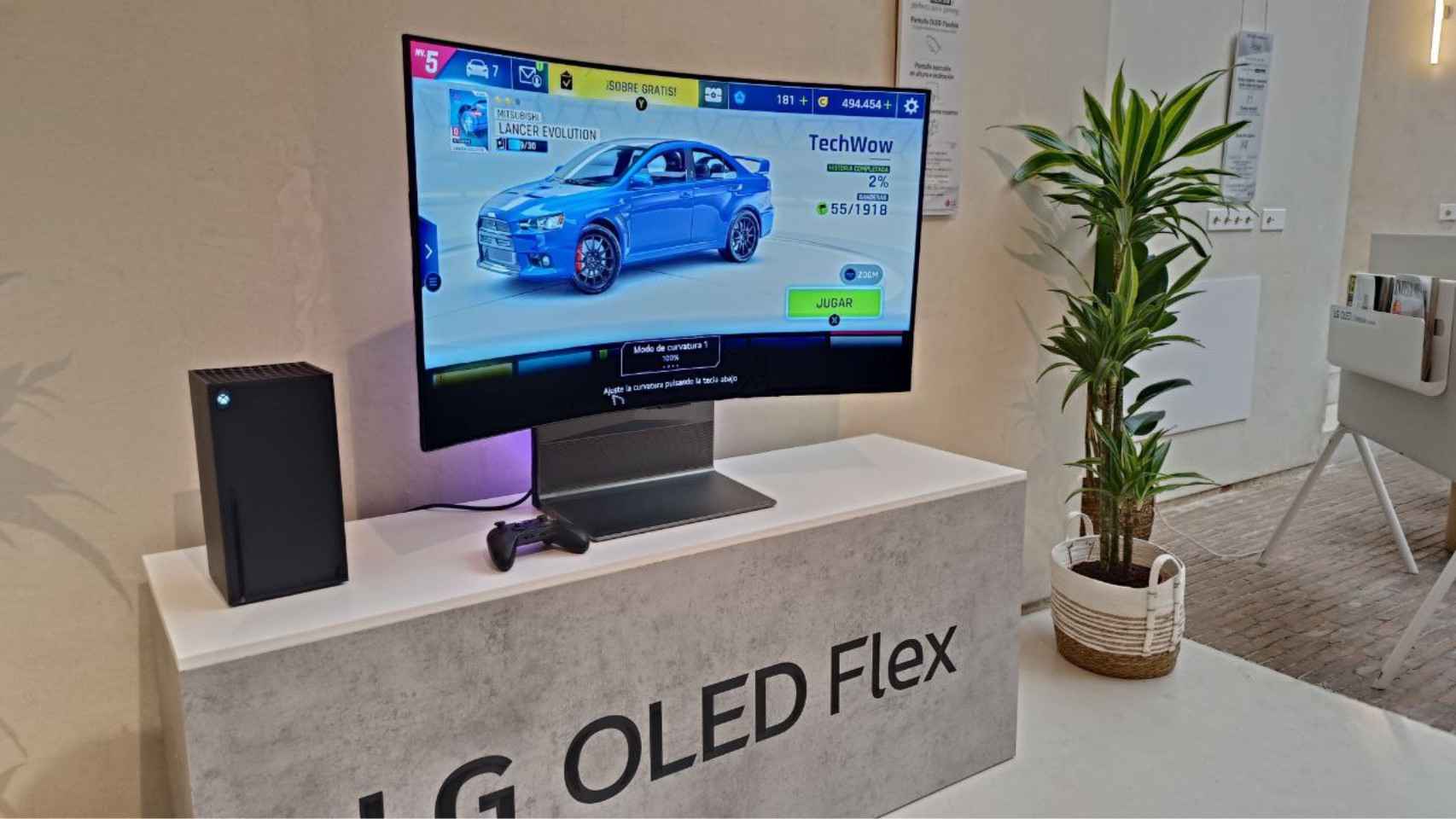 LG OLED Flex con la pantalla curvada