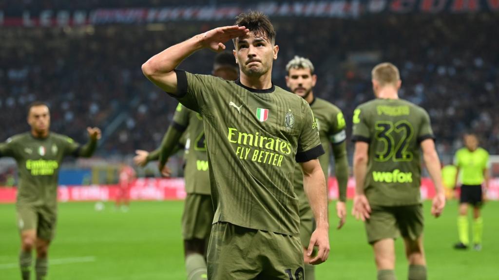 Brahim Díaz celebra un gol con el AC Milan