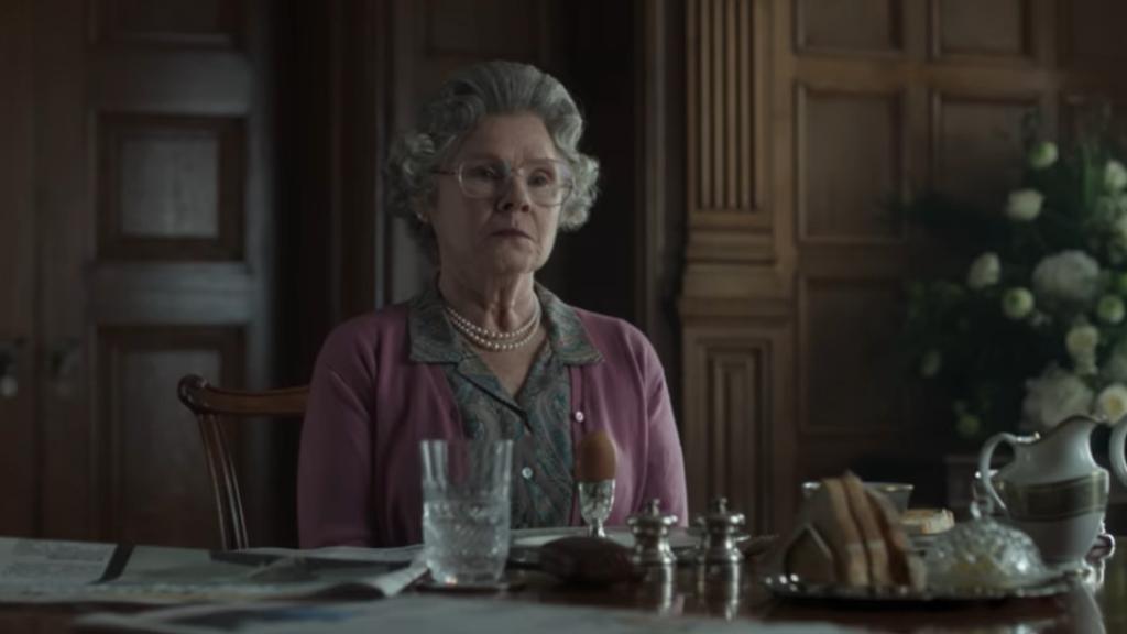 Más críticas a 'The Crown': una amiga de la reina Isabel II asegura que las tramas le habrían destruido