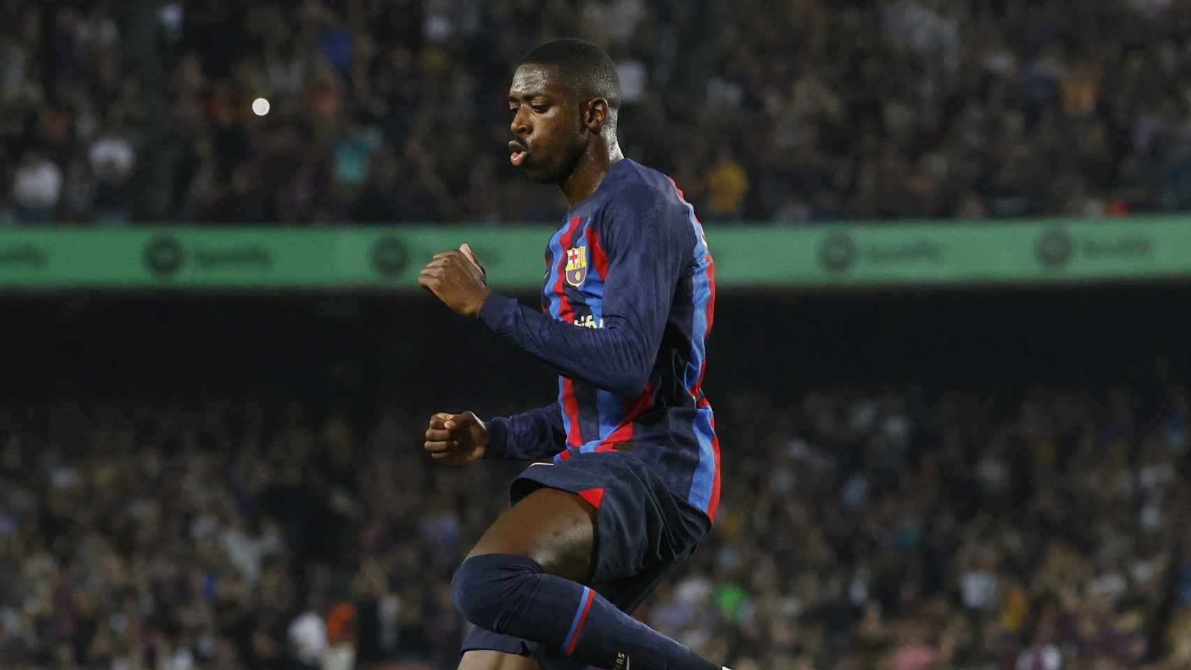 Dembélé celebra su gol.
