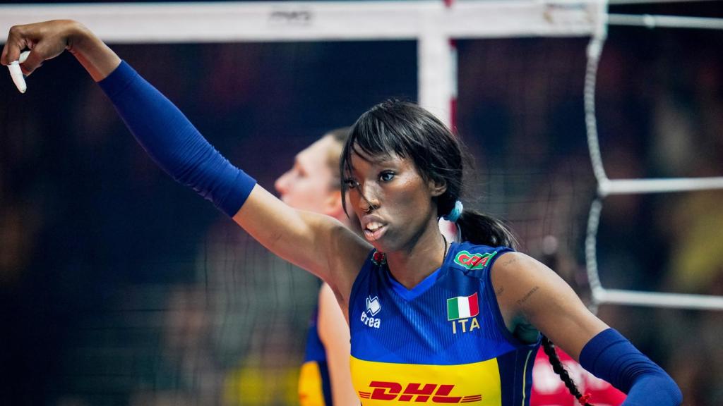 Paola Egonu durante un partido del Mundial de voleibol 2022