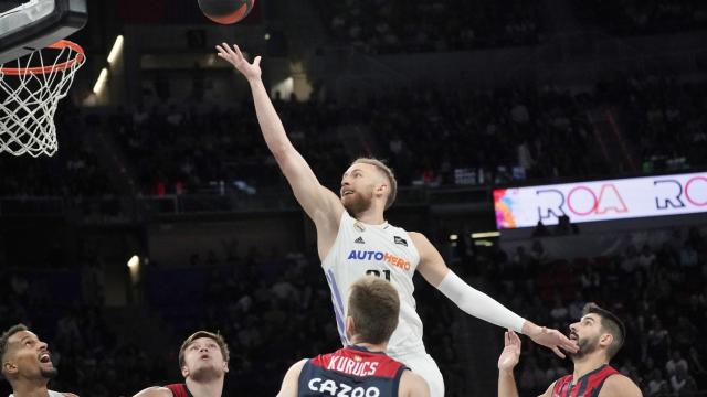 Musa anotando frente al Baskonia.