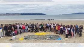 XI Limpeza Simultánea de Praias organizada por Adega.