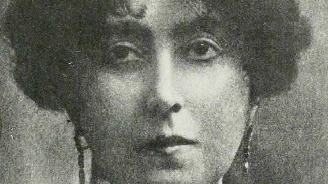 La escritora Concha Espina