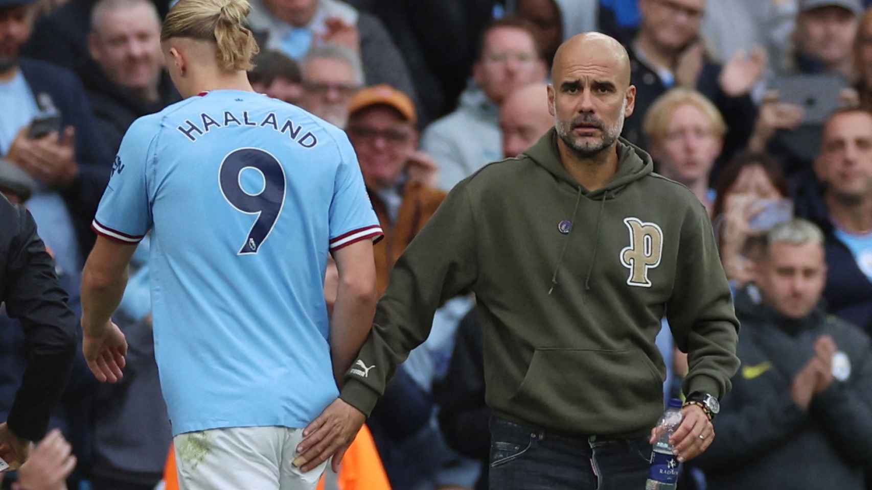 Haaland y Guardiola, durante un partido del Manchester City de la temporada 2022/2023