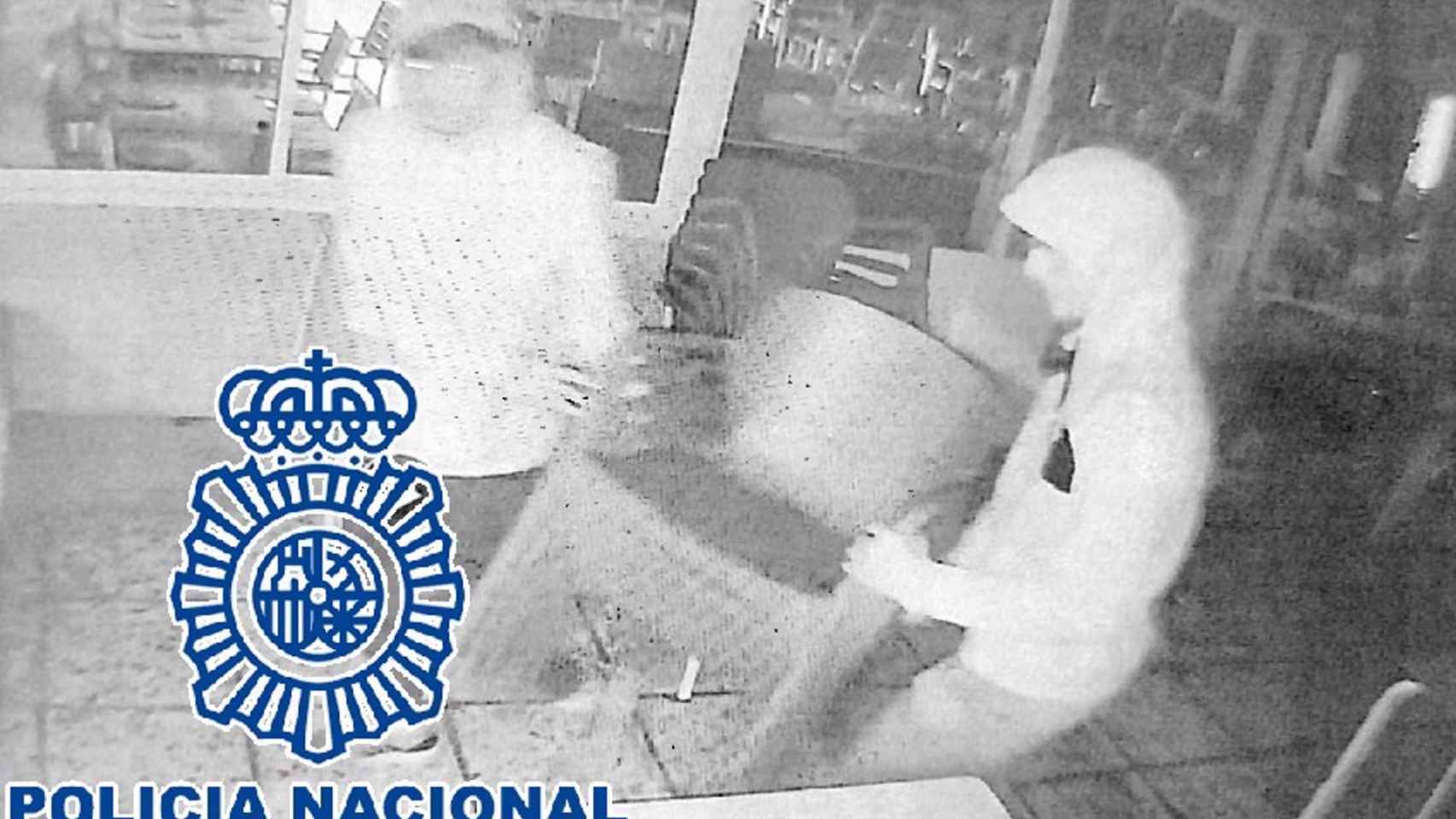 Dos detenidos por robar en establecimientos de hostelería en Fuengirola y Mijas.