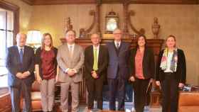 Autoridades durante el acuerdo entre los Consejos Económico y Social de España y Portugal y la Universidad de Salamanca