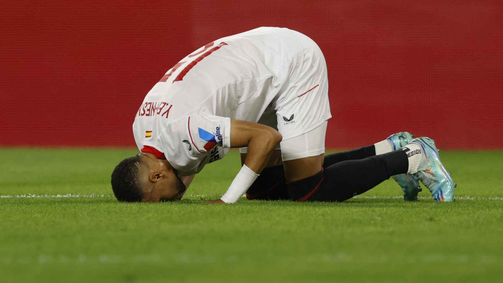 Celebración de En-Nesyri en el 1-0 del Sevilla ante el Copenhague