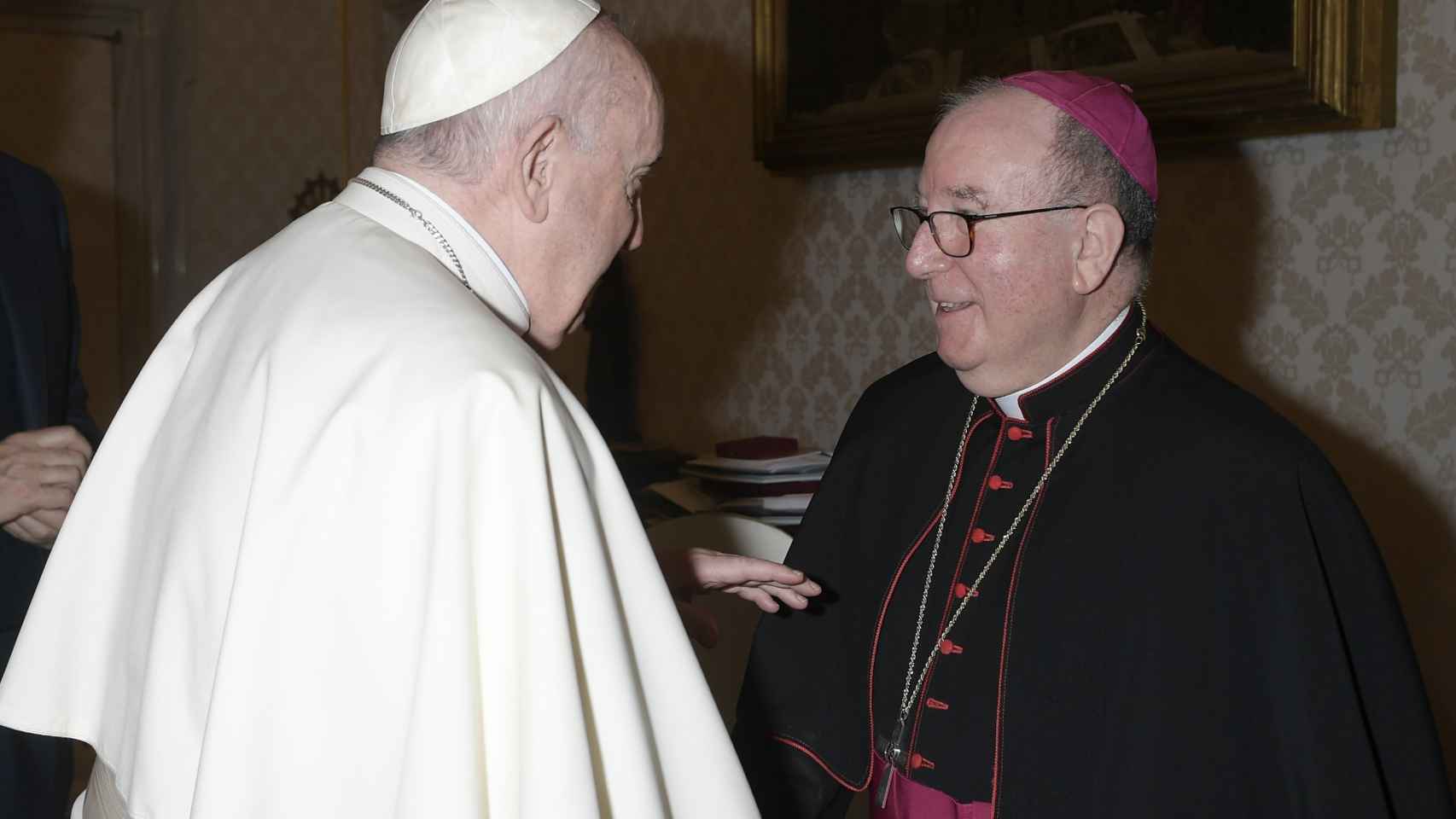 El obispo de Cuenca, Monseñor José María Yanguas Sanz, pone su cargo a disposición del Papa Francisco
