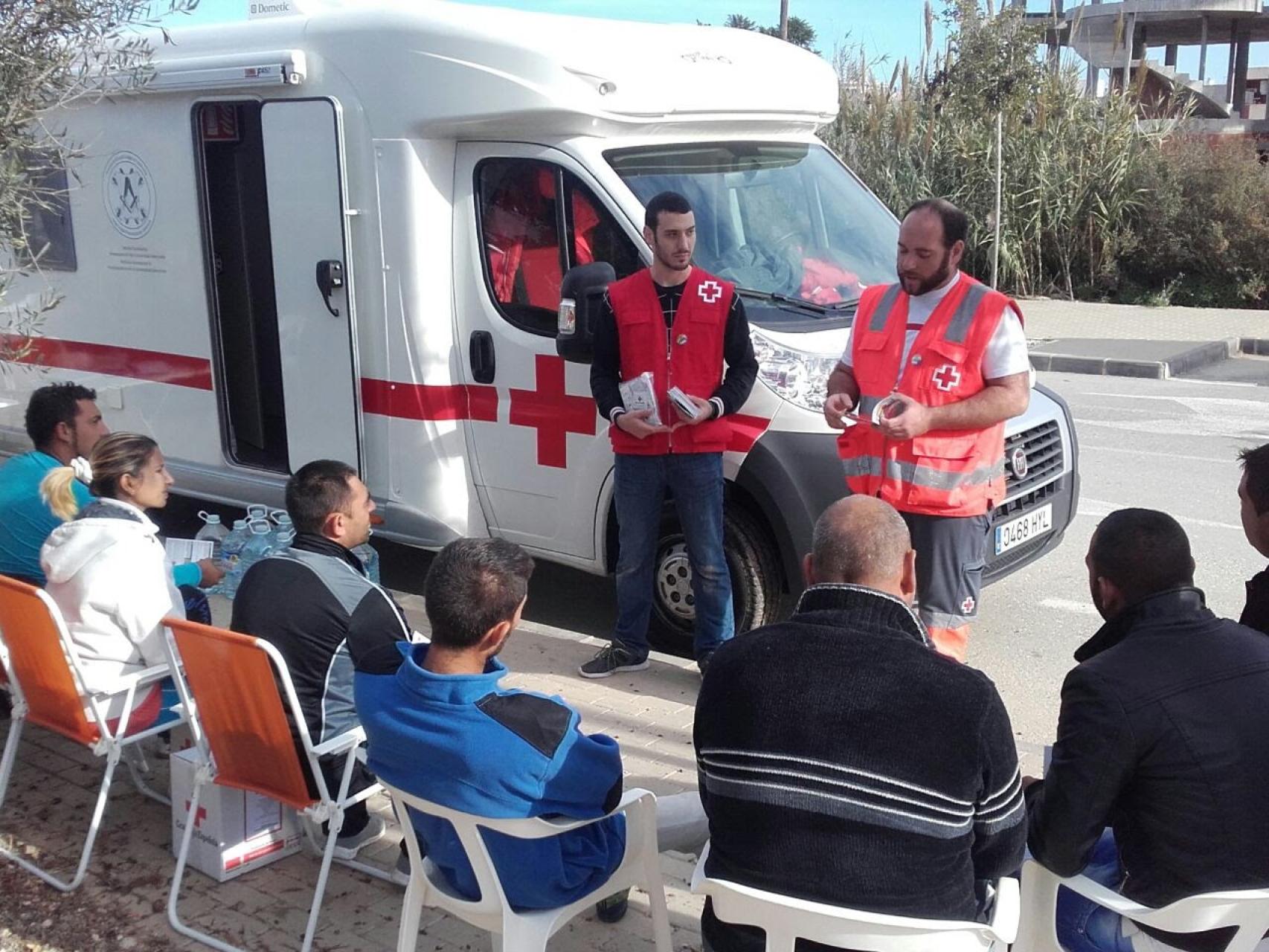 Elche estrenar la caravana de Cruz Roja en ser centro de d a m vil