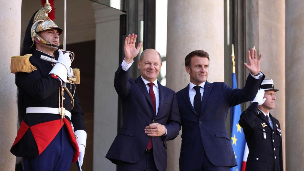 Olaf Scholz y Emmanuel Macron, durante su reunión este miércoles en el palacio del Elíseo