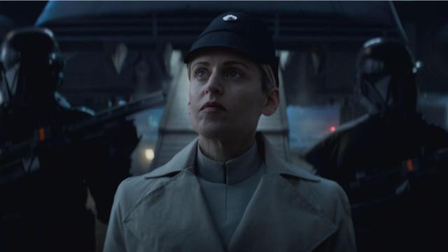Denise Gough interpreta a una agente de la Oficina de Seguridad Imperial en 'Andor'.