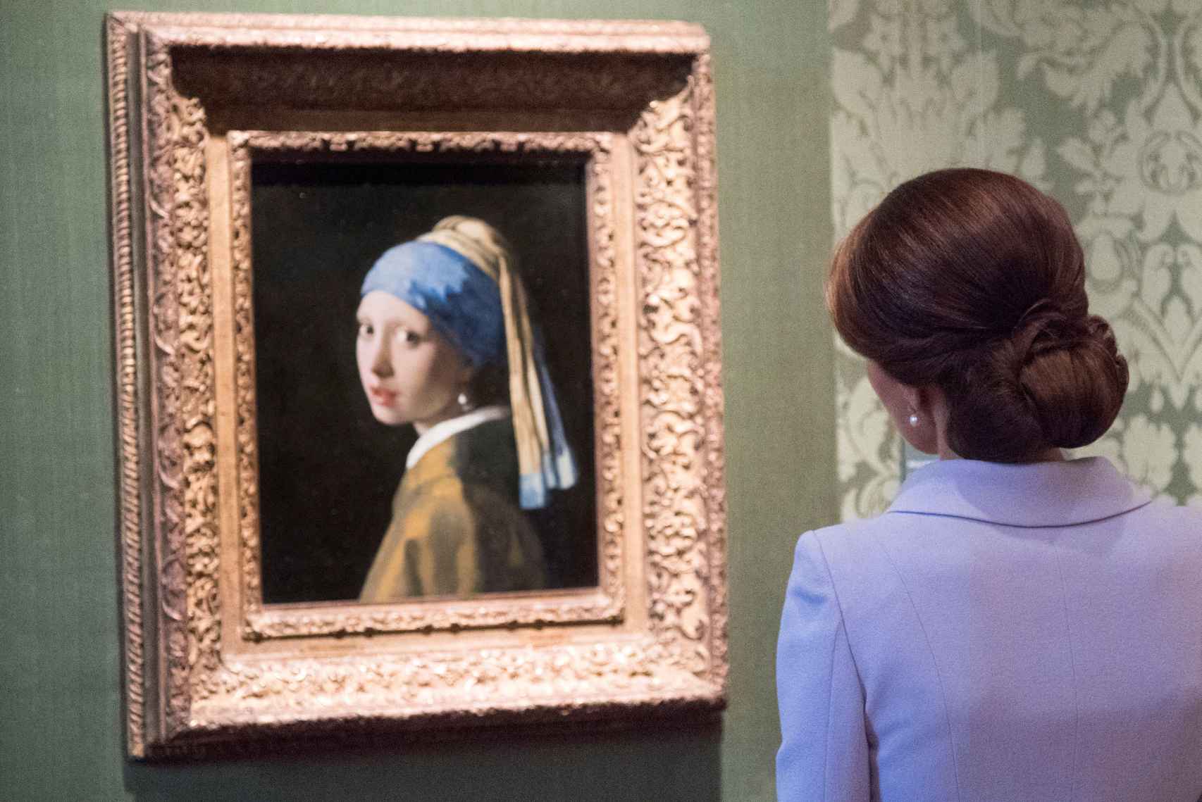 'La joven de la perla', expuesta en la galería de La Haya.