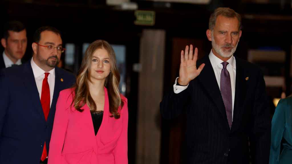 La princesa Leonor a su llegada al Auditorio Príncipe Felipe de Oviedo.