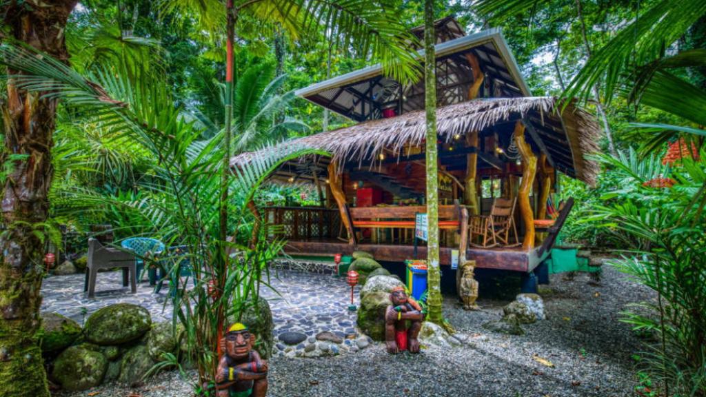 Los 'bungalows' del complejo hotelero Congo Bongo, donde se iban a hospedar Rainer Schaller y su familia.