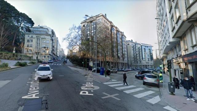 Mejora de la accesibilidad en el Paseo das Pontes con la avenida de Fisterra.