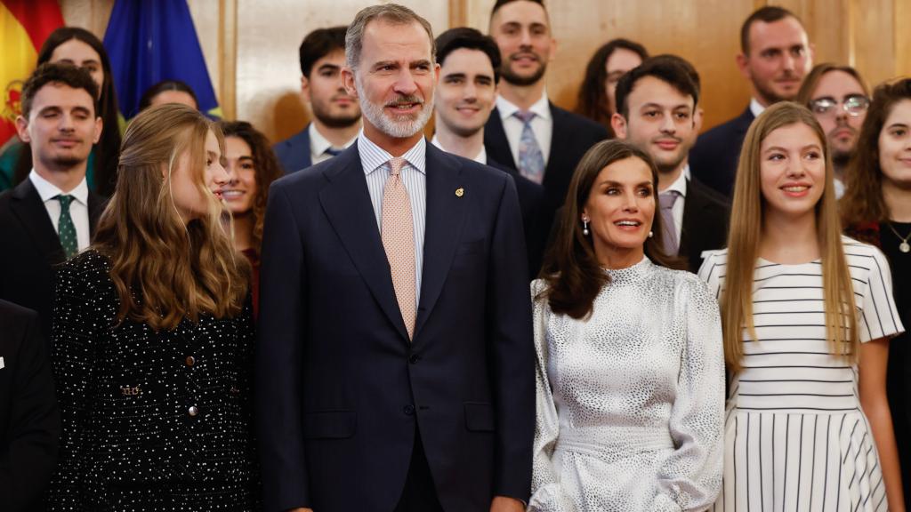 Los Reyes y sus hijas, la princesa Leonor y la infanta Sofía.