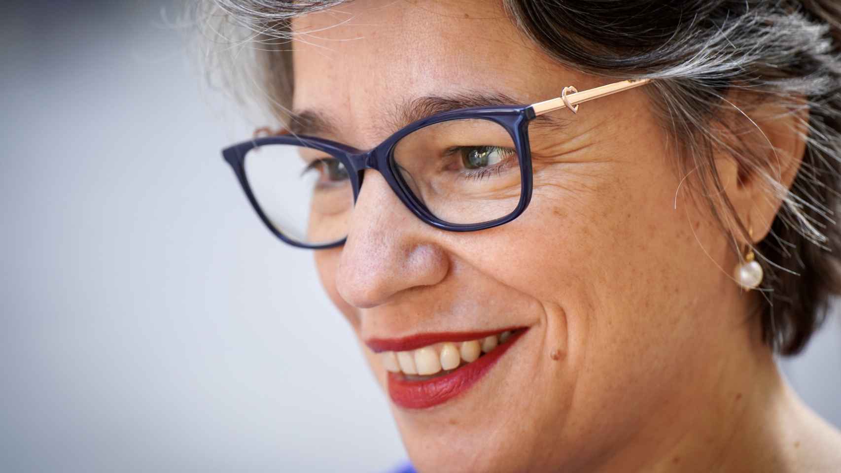 Susana García Bujalance, sonríe durante la entrevista.
