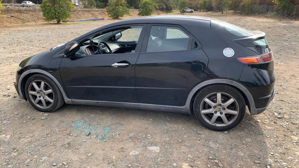 Coche robado en el párking de La Concepción.