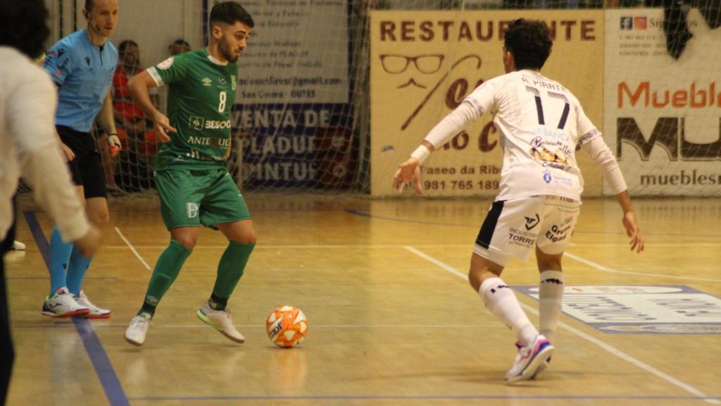 Un momento del Noia vs. BeSoccer UMA Antequera