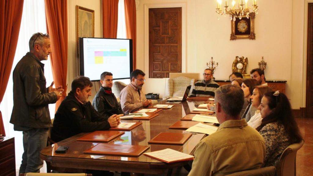 Firma del acuerdo entre los colegios y el Ayuntamiento de Zamora.