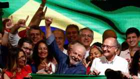 Lula gana en Brasil y tendrá que recomponer un país roto