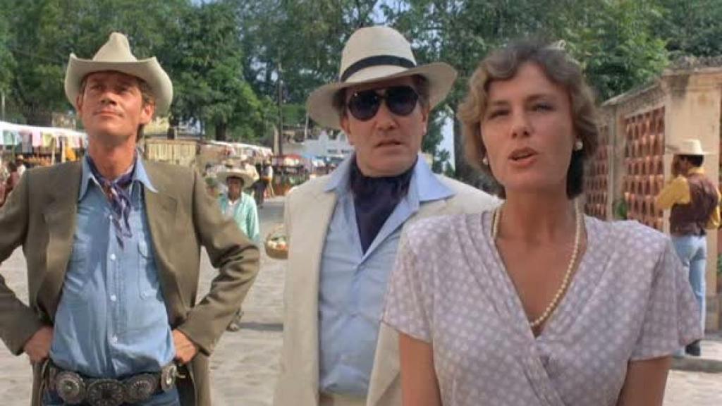 Un fotograma de la película 'Bajo el volcán', dirigida por John Huston y protagonizada por Jacqueline Bisset, a la derecha de la imagen