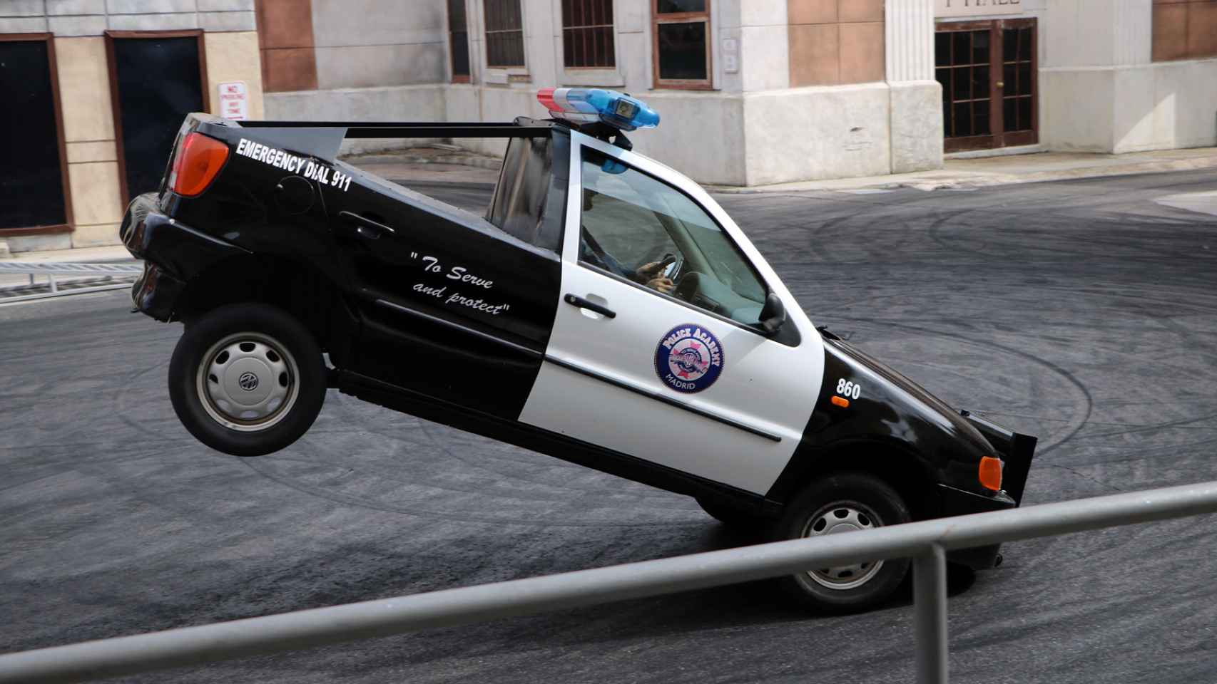 Las mejores imágenes de 'Loca Academia de Policía' en el Parque Warner de Madrid