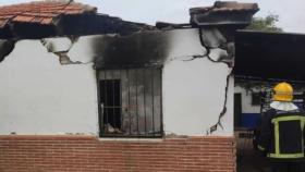 Casa incendiada. Foto: Emergencias Ciudad Real