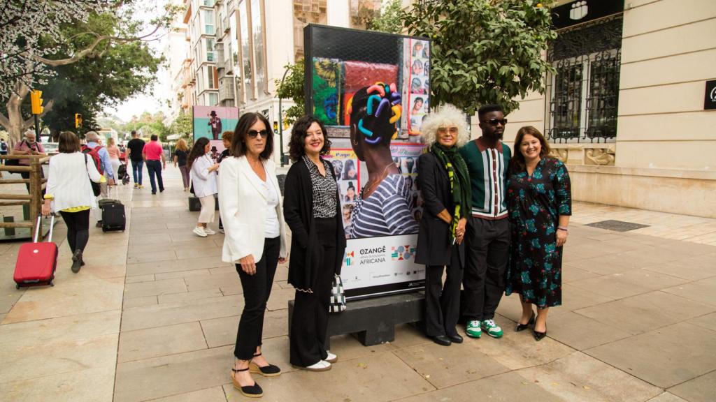 Artistas en la Alameda Principal de Málaga.